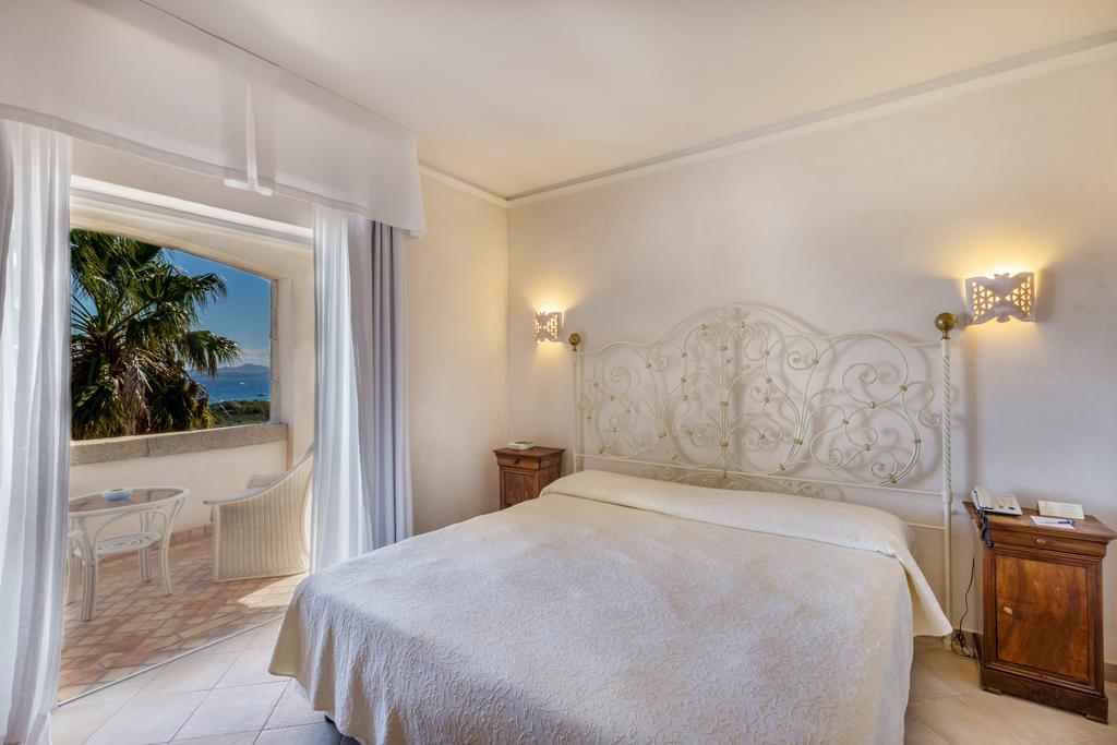 Petra Bianca Hotel Porto Cervo Eksteriør billede